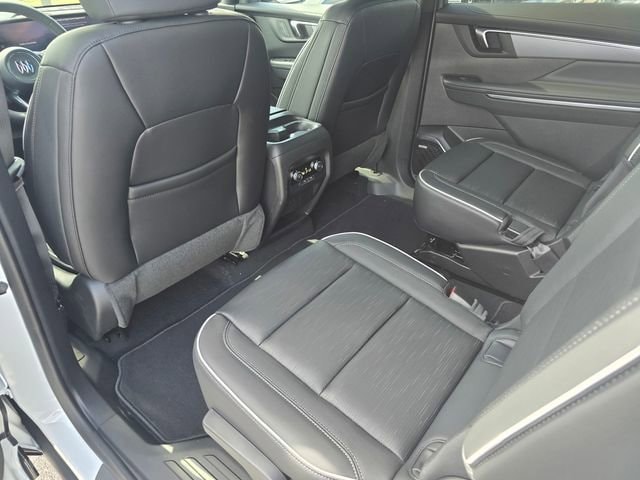 2026 Buick Enclave Sport Touring - Photo 11