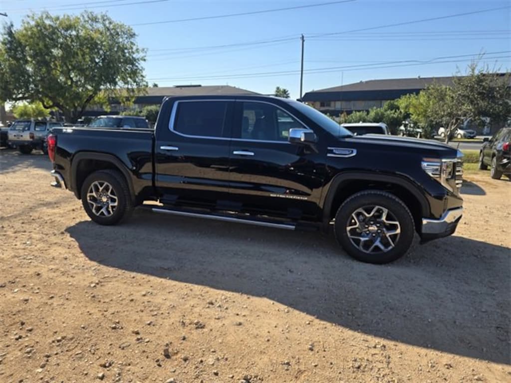 New 2026 GMC Sierra 1500 SLT Truck