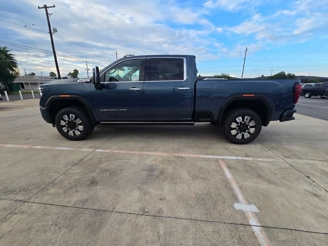 2026 GMC Sierra 2500HD Denali - Photo 8