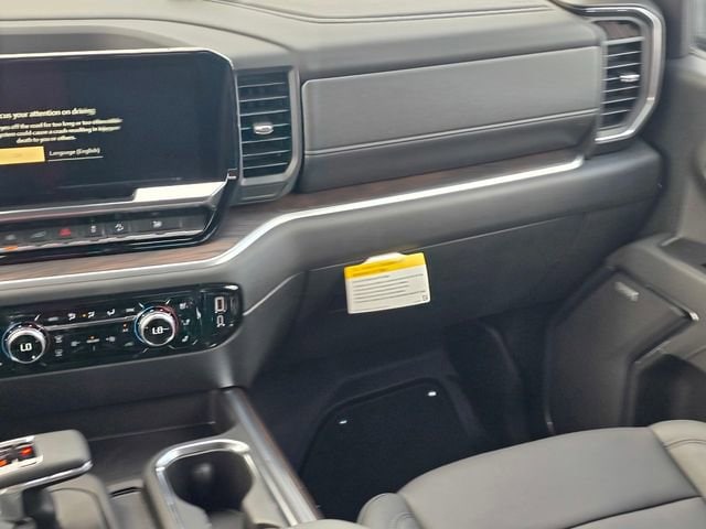 2026 GMC Sierra 1500 SLT - Photo 16
