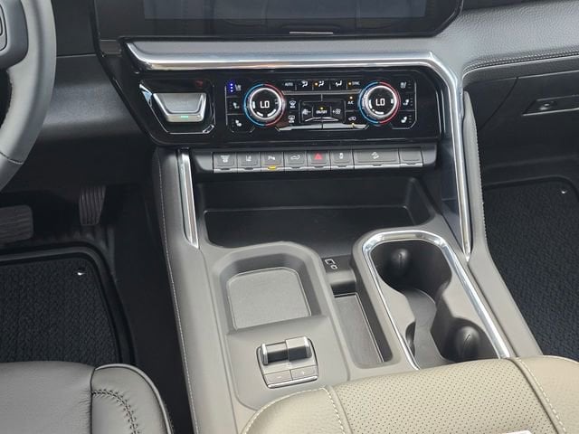 2026 GMC Sierra 2500HD Denali - Photo 16