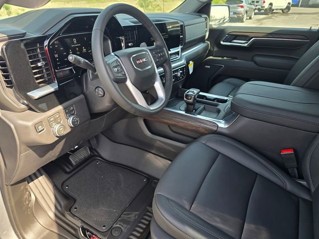 2026 GMC Sierra 1500 SLT - Photo 18
