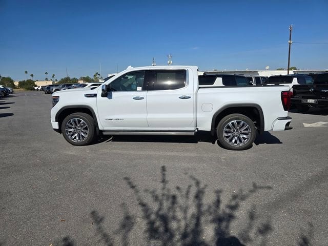 2026 GMC Sierra 1500 Denali - Photo 8