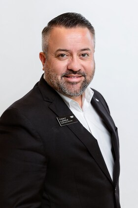 Staff member ANTONIO LOPEZ JR. from ID_15c1d2bd7e7c