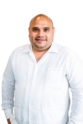 Staff member PEDRO ZURITA from ID_978a743a234d