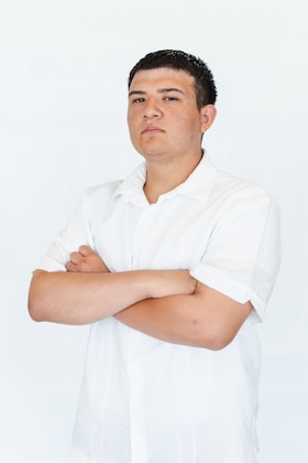 Staff member JONATHAN GARZA  from ID_15c1d2bd7e7c