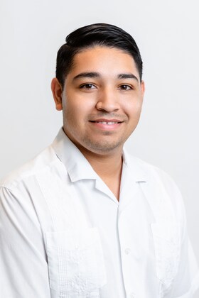 Staff member BETO GUERRA from ID_41001ac70092