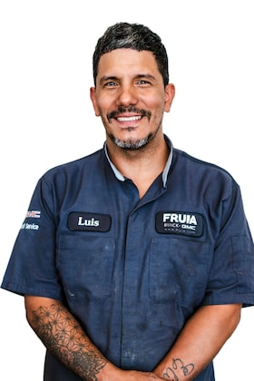 Staff member LUIS VASQUEZ  from ID_5002d6ae7de4