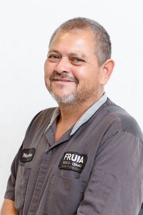 Staff member ARTURO MENDOZA from ID_41001ac70092