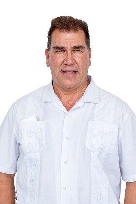 Staff member DANIEL BOONE from ID_41001ac70092