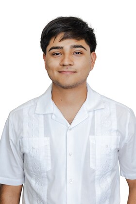 Staff member GUILLERMO CASTRO from ID_41001ac70092