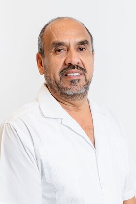 Staff member MAURICIO CORDERO from ID_41001ac70092