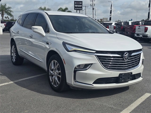 2022 Buick Enclave Premium photo 3