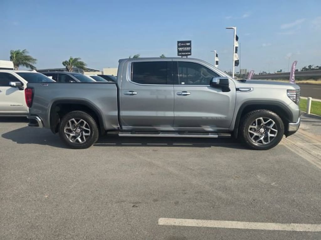 Used 2023 GMC Sierra 1500 SLT Truck
