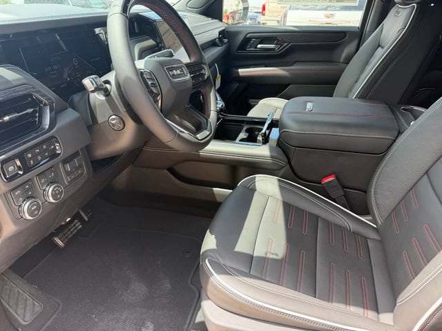 2026 GMC Yukon XL AT4 Ultimate - Photo 12