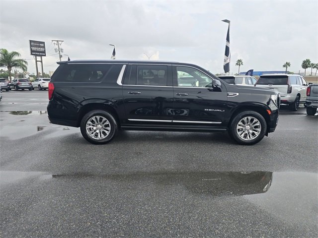 2022 Gmc Yukon XL Denali photo 4
