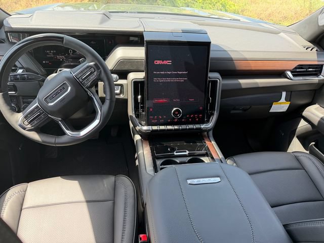 2026 GMC Yukon XL Denali - Photo 8