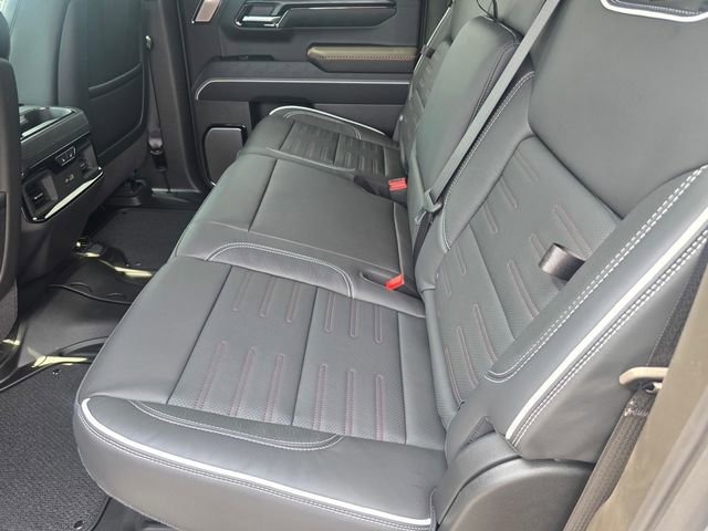 2026 GMC Sierra 1500 AT4X - Photo 9