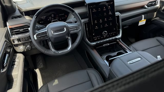 2026 GMC Yukon XL Denali - Photo 8