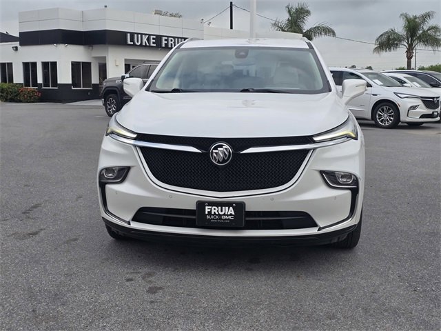 2022 Buick Enclave Essence photo 2