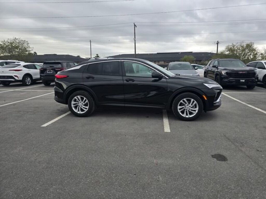 New 2026 Buick Envista Preferred SUV