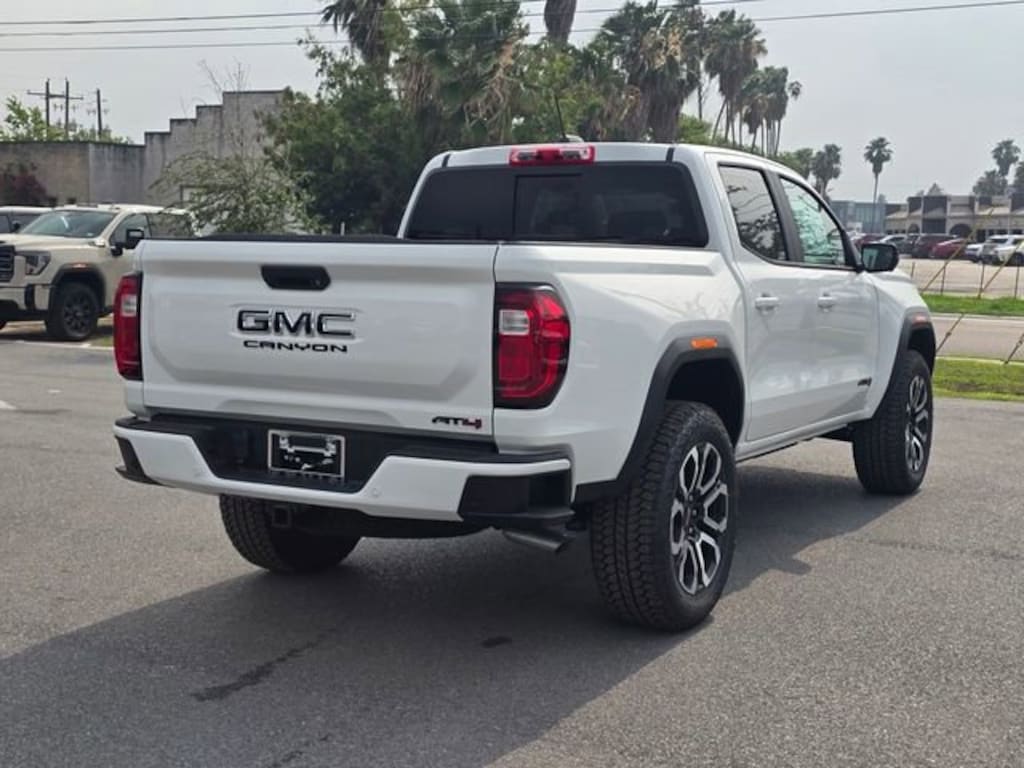 New 2026 GMC Canyon AT4 Truck