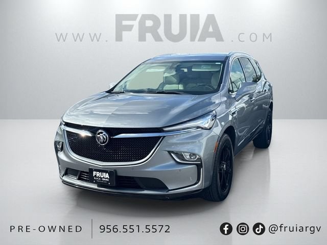 2023 Buick Enclave Essence's photo