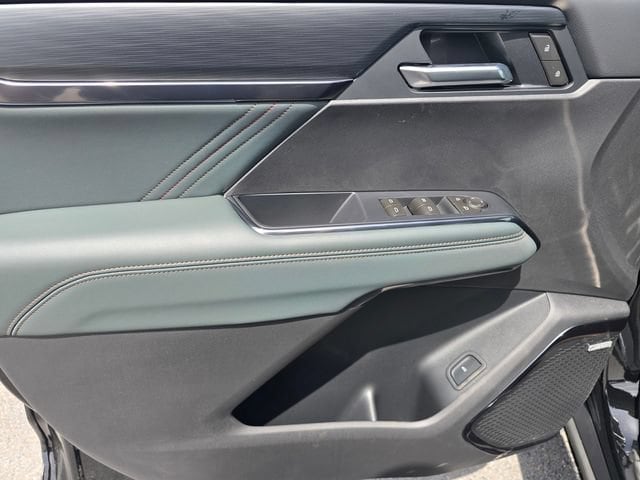 2026 GMC Acadia AT4 - Photo 21