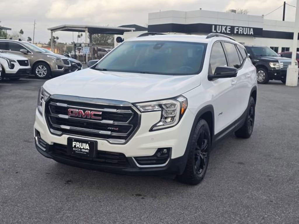 Used 2022 GMC Terrain AT4 SUV