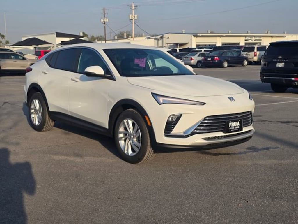 New 2026 Buick Envista Preferred SUV