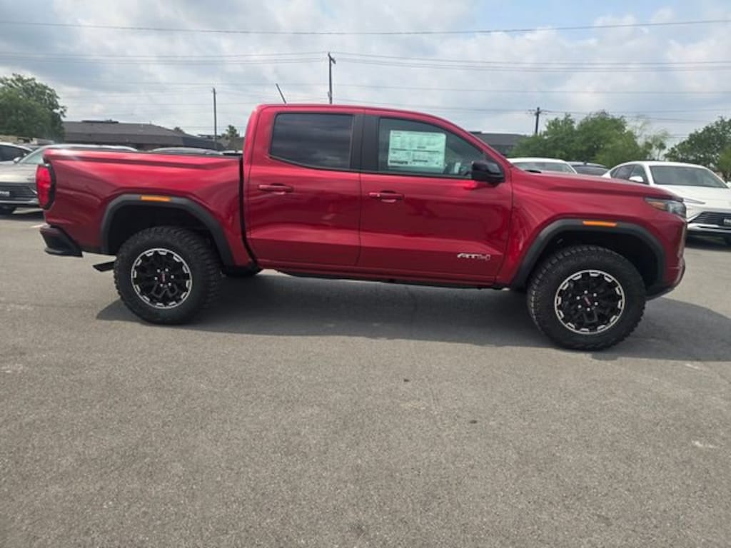 New 2026 GMC Canyon AT4 Truck