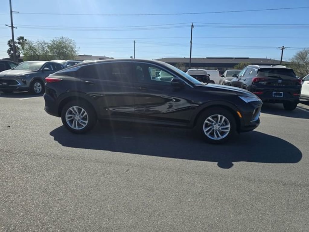 New 2026 Buick Envista Preferred SUV