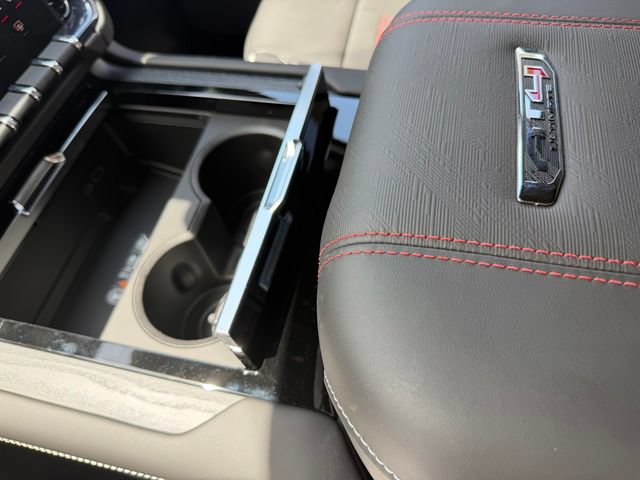 2026 GMC Yukon XL AT4 Ultimate - Photo 16