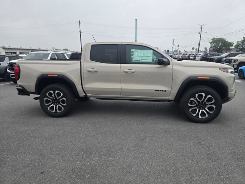 New 2026 GMC Canyon AT4 Truck
