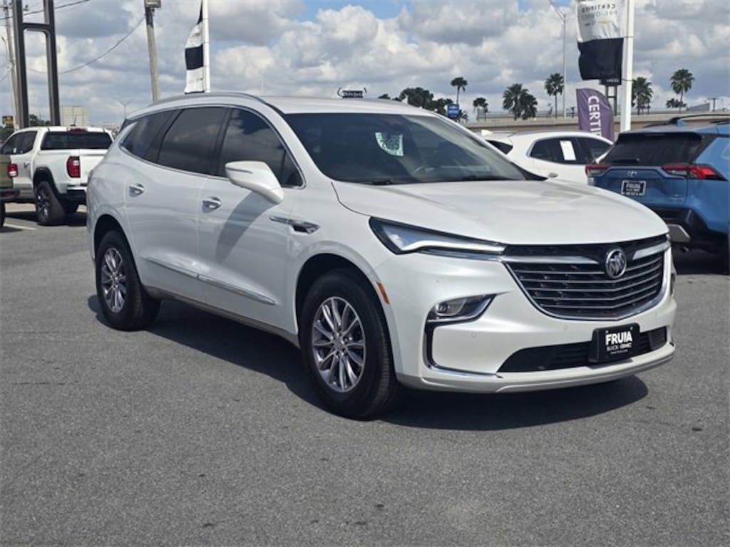 Used 2024 Buick Enclave Essence SUV