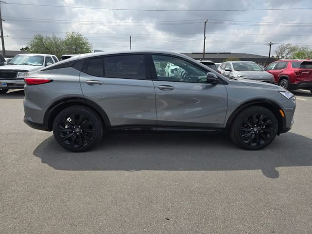 New 2026 Buick Envista Sport Touring SUV