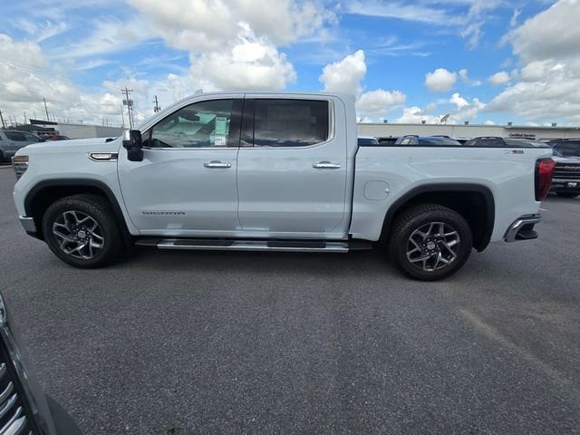 2026 GMC Sierra 1500 SLT - Photo 8