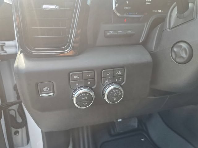 2026 GMC Sierra 1500 AT4X - Photo 20
