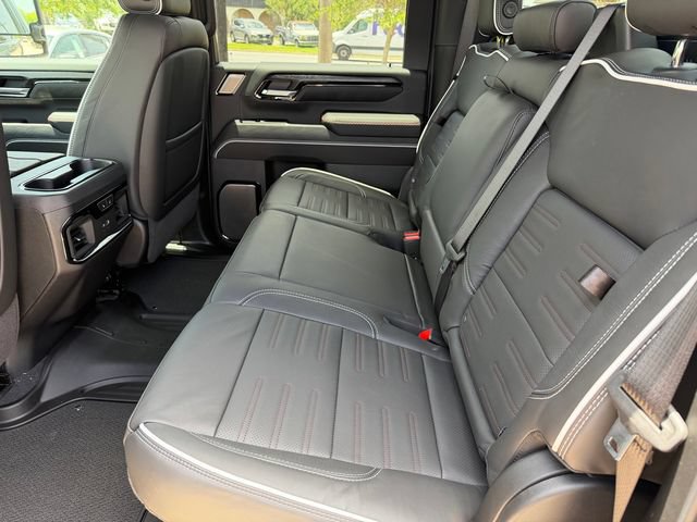 2026 GMC Sierra 2500HD AT4X - Photo 9