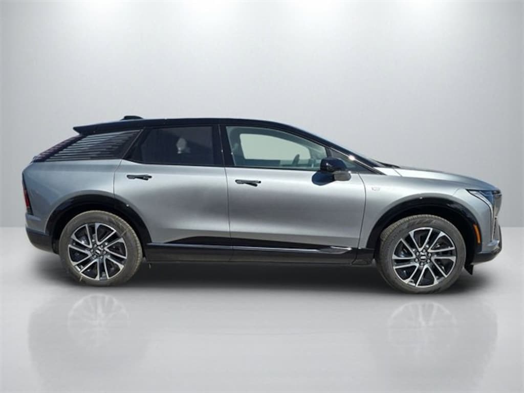 New 2026 CADILLAC OPTIQ Sport SUV