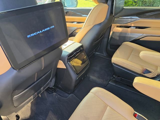 2025 Cadillac Escalade IQ Sport 2 - Photo 13