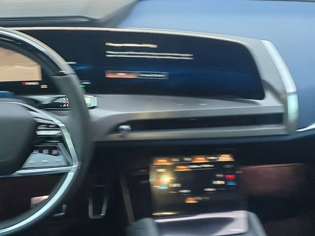 2026 Cadillac VISTIQ Premium Luxury - Photo 16