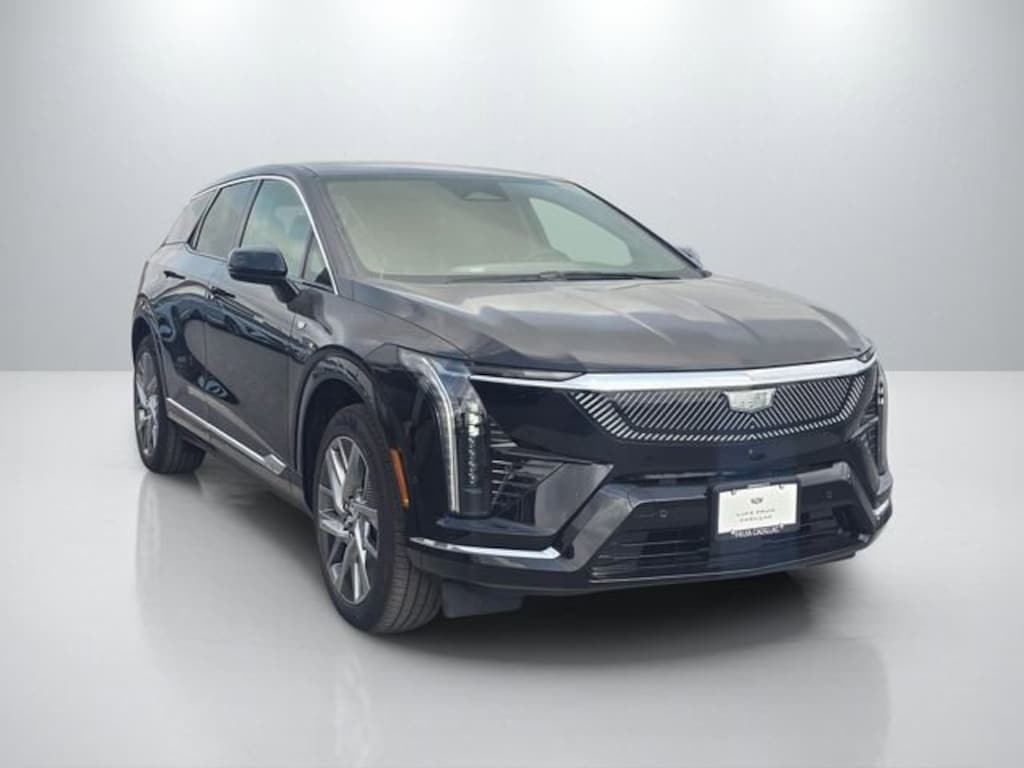 New 2026 CADILLAC OPTIQ Luxury SUV