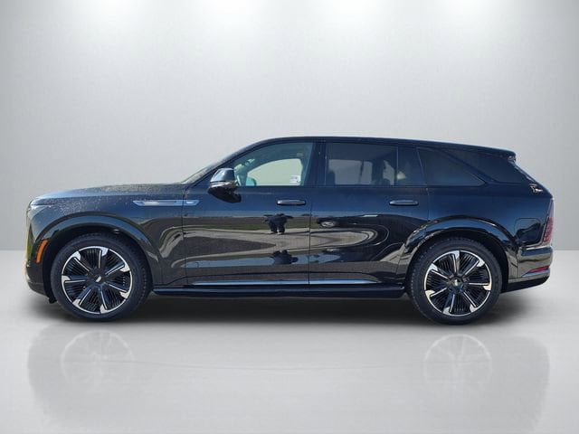 2025 Cadillac Escalade IQ Sport 2 - Photo 8