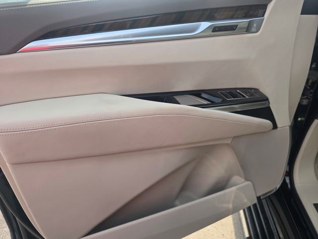 2026 Cadillac Escalade Platinum Sport - Photo 23