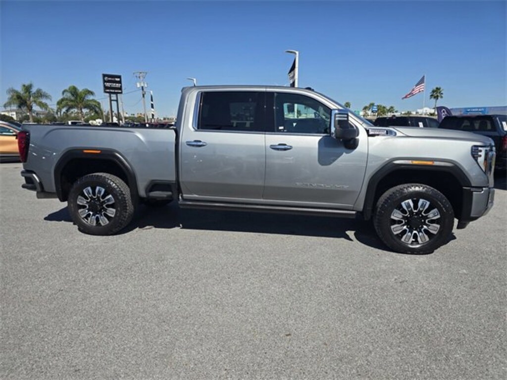 Used 2024 GMC Sierra 2500 HD Denali Truck