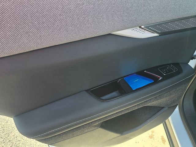 2026 Cadillac OPTIQ Luxury - Photo 14