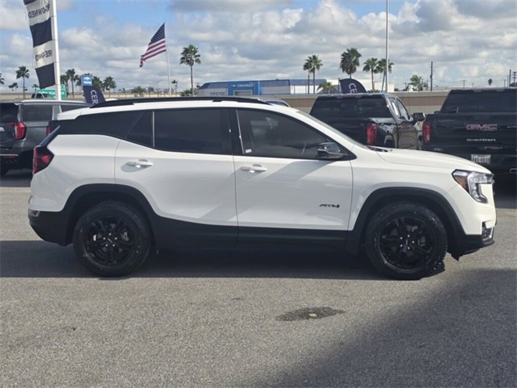 Used 2022 GMC Terrain AT4 SUV