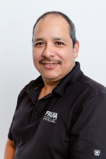 Staff member FERNANDO REYES from ID_01c6de