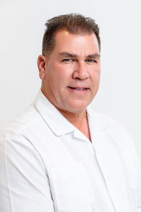 Staff member Daniel Boone from ID_3ca39a31953f